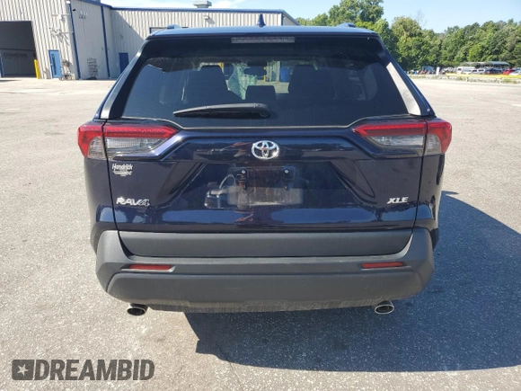 2019 Toyota RAV4 XLE with VIN 2T3W1RFV7KW029959, listed as a Copart auction lot 61825405 with 36,180 mi miles and Salvage title. Bid and sale history available at DreamBid. Image 6.