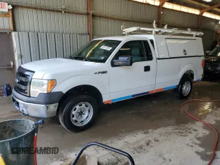 2013 Ford F-150 XL with VIN 1FTMF1EM7DKF33216, listed as a Copart auction lot 62517605 with 170,983 mi miles and Clean title. Bid and sale history available at DreamBid. Image 1.