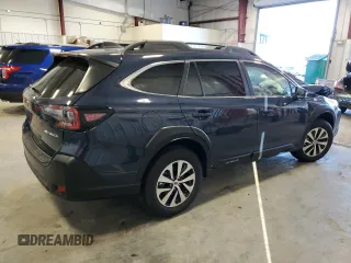 2025 Subaru Outback Premium with VIN 4S4BTAFC2S3142810, listed as a Copart auction lot 82951334 with 2,077 mi miles and Salvage Title. Bid and sale history available at carsss.com. Image 3.