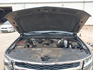 2015 Chevrolet Tahoe LT z VIN 1GNSCBKC2FR685780, wystawiony jako IAAI lot #42354130 z przebiegiem 101 617 mil mil oraz . Historia ofert i sprzedaży dostępna na DreamBid. Obrazek 10.