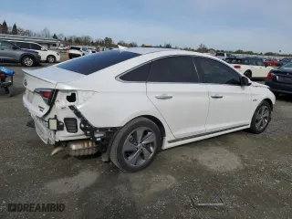 2017 Hyundai Sonata Hybrid Limited with VIN KMHE34L19HA051300, listed as a Copart auction lot 49746955 with 92,768 mi miles and Salvage Title. Bid and sale history available at carsss.com. Image 3.