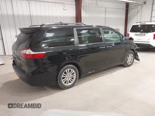 2015 Toyota Sienna XLE с VIN 5TDYK3DC0FS668602, выставлен на аукционе IAAI как лот 42301721 с пробегом 119 561 миль миль и . История ставок и продаж доступна на DreamBid. Изображение 4.