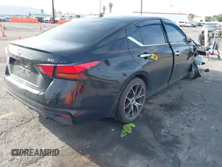 2020 Nissan Altima SV with VIN 1N4BL4DV1LC281229, listed as a IAAI auction lot 41801379 with 49,925 mi miles and . Bid and sale history available at DreamBid. Image 4.