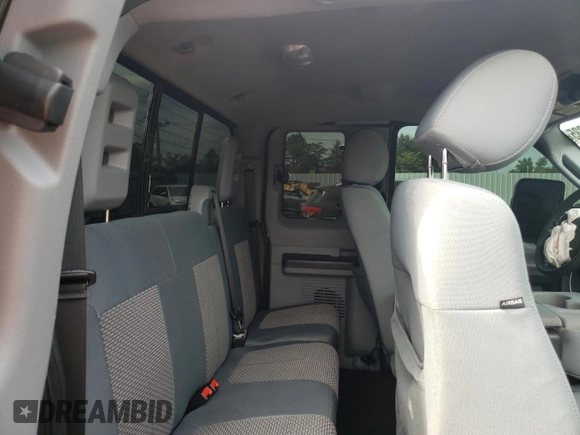 2016 Ford F-250 XLT z VIN 1FT7X2B67GEC09093, wystawiony jako Copart lot #61000935 z przebiegiem 193 934 mil mil oraz Szkoda całkowita • Salvage title. Historia ofert i sprzedaży dostępna na DreamBid. Obrazek 10.