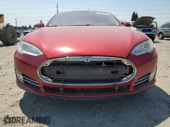 2014 Tesla Model S 60 with VIN 5YJSA1H17EFP29100, listed as a Copart auction lot 65081725 with 130,377 mi miles and Clean title. Bid and sale history available at DreamBid. Image 5.