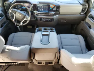 2022 Chevrolet Silverado 1500 LT with VIN 3GCPDDEK1NG516133, listed as a Copart auction lot 50153915 with 113,788 mi miles and Clean Title. Bid and sale history available at DreamBid. Image 8.