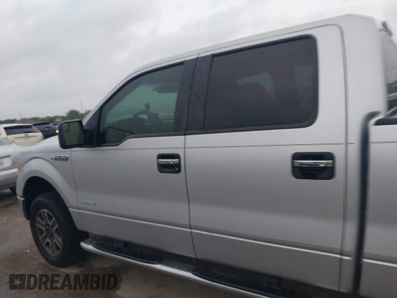 2013 Ford F-150 XL with VIN 1FTFW1CT0DKE03085, listed as a IAAI auction lot 42101522 with 266,770 mi miles and . Bid and sale history available at carsss.com. Image 14.