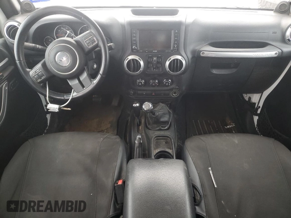 2013 Jeep Wrangler Unlimited Rubicon with VIN 1C4HJWFG1DL596618, listed as a Copart auction lot 41613725 with 142,775 mi miles and Clean Title. Bid and sale history available at carsss.com. Image 8.