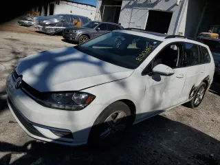 2018 Volkswagen Golf SportWagen S with VIN 3VWD17AUXJM767603, listed as a Copart auction lot 81513354 with 33,394 mi miles and Salvage Title. Bid and sale history available at carsss.com. Image 1.