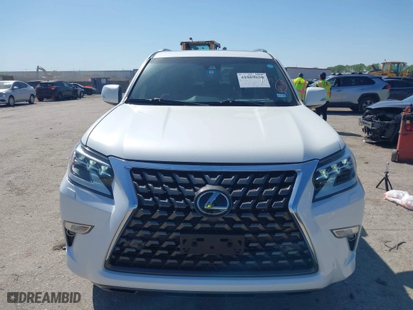 2020 Lexus GX with VIN JTJAM7BX4L5263799, listed as a IAAI auction lot 41969650 with 60,547 mi miles. Bid and sale history available at carsss.com. Image 12.