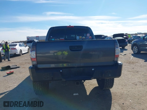 2011 Toyota Tacoma PreRunner with VIN 3TMJU4GNXBM119014, listed as a IAAI auction lot 41353762 with 151,375 mi miles and . Bid and sale history available at DreamBid. Image 16.