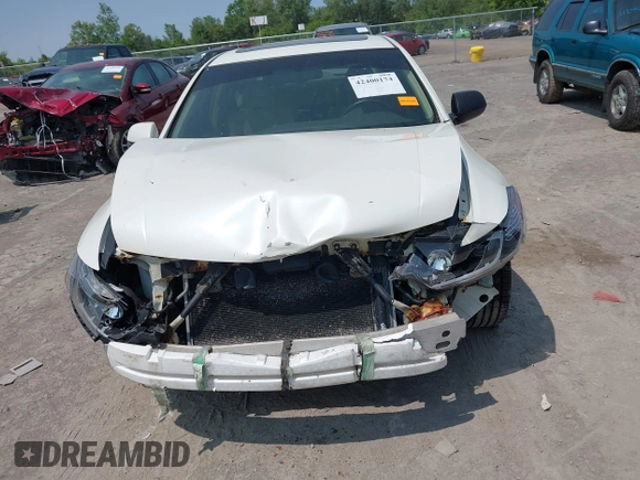 2009 Acura TSX with VIN JH4CU26689C024260, listed as a IAAI auction lot 42400174 with 198,962 mi miles and . Bid and sale history available at DreamBid. Image 13.
