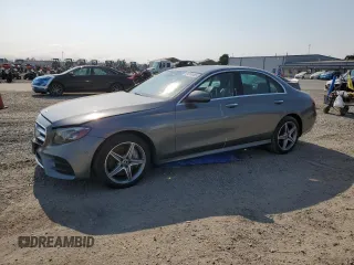 2019 Mercedes-Benz E 300 с VIN WDDZF4KB5KA529703, выставлен на аукционе Copart как лот 64953405 с пробегом 35 482 миль миль и Чистый • Clean title. История ставок и продаж доступна на DreamBid. Изображение 1.