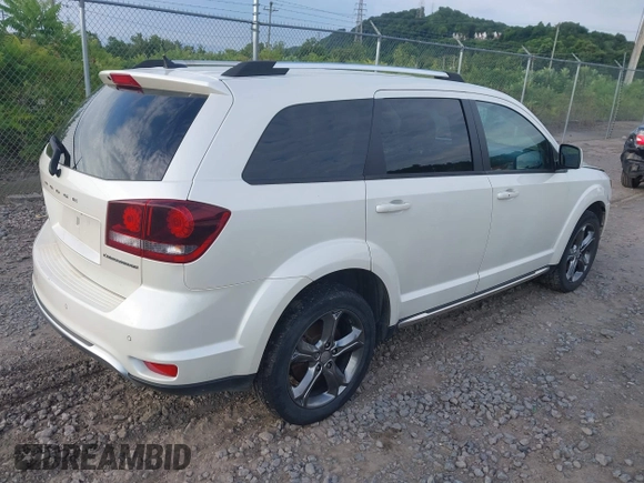 2016 Dodge Journey Crossroad with VIN 3C4PDCGGXGT118920, listed as a IAAI auction lot 42764449 with 102,937 mi miles and . Bid and sale history available at DreamBid. Image 4.