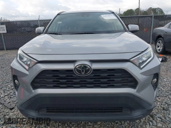 2019 Toyota RAV4 XLE with VIN JTMW1RFV6KD009277, listed as a IAAI auction lot 41678576 with 51,833 mi miles. Bid and sale history available at carsss.com. Image 13.