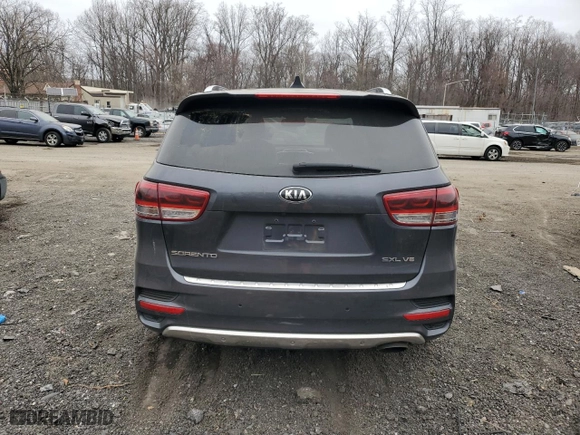 2017 Kia Sorento SX V6 with VIN 5XYPKDA56HG282936, listed as a Copart auction lot 44044305 with 110,569 mi miles and Salvage Title. Bid and sale history available at carsss.com. Image 6.