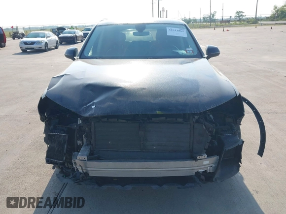 2019 Audi Q7 Premium Plus with VIN WA1LAAF72KD046925, listed as a IAAI auction lot 42023865 with 114,138 mi miles and . Bid and sale history available at DreamBid. Image 13.