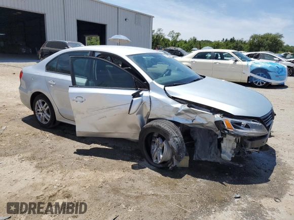 2011 Volkswagen Jetta SE с VIN 3VWDX7AJ5BM351755, выставлен на аукционе Copart как лот 58004255 с пробегом 177 244 миль миль и Списание • Salvage title. История ставок и продаж доступна на DreamBid. Изображение 4.