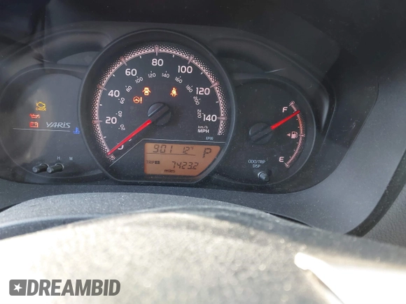 2015 Toyota Yaris L with VIN VNKKTUD34FA036246, listed as a IAAI auction lot 41375780 with 88,929 mi miles. Bid and sale history available at carsss.com. Image 7.