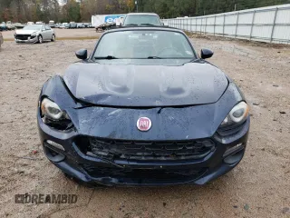 2018 FIAT 124 Spider Abarth z VIN JC1NFAEK7J0136872, wystawiony jako Copart lot #80666394 z przebiegiem 49 041 mil mil oraz Szkoda całkowita • Salvage title. Historia ofert i sprzedaży dostępna na DreamBid. Obrazek 5.