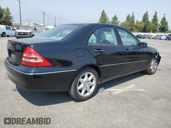 2004 Mercedes-Benz C 320 with VIN WDBRF64J64F506798, listed as a Copart auction lot 71308534 with 85,592 mi miles and Salvage Title. Bid and sale history available at DreamBid. Image 3.