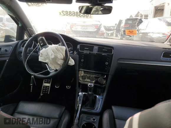 2018 Volkswagen GTI S z VIN 3VW547AU0JM288571, wystawiony jako Copart lot #68386882 z przebiegiem 60 703 mil mil oraz . Historia ofert i sprzedaży dostępna na DreamBid. Obrazek 8.