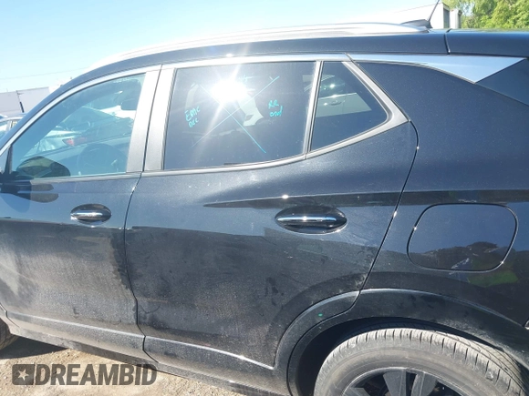 2024 Buick Encore GX Sport Touring z VIN KL4AMDSL3RB083426, wystawiony jako IAAI lot #42067872 z przebiegiem 45 504 mil mil oraz . Historia ofert i sprzedaży dostępna na DreamBid. Obrazek 14.