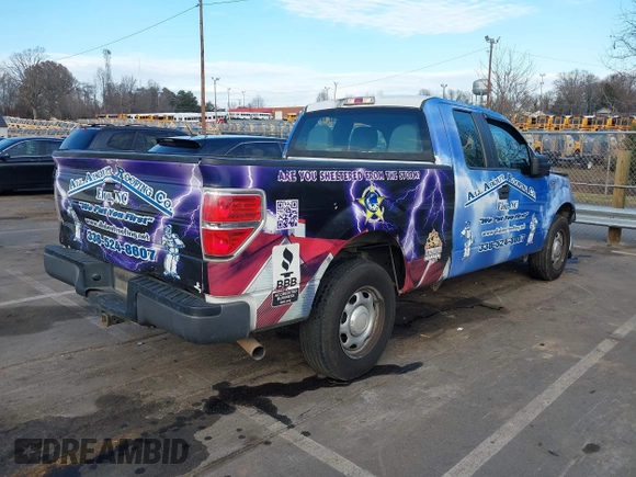 2014 Ford F-150 XL with VIN 1FTFX1CF9EKF39644, listed as a IAAI auction lot 41160445 with 239,110 mi miles. Bid and sale history available at carsss.com. Image 4.