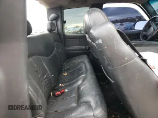 1999 GMC New Sierra 1500 SLE with VIN 2GTEK19T2X1517317, listed as a Copart auction lot 78908864 with 323,309 mi miles and Salvage Title. Bid and sale history available at carsss.com. Image 10.
