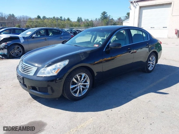 2007 Infiniti G35 Sedan G35x with VIN JNKBV61F17M808830, listed as a IAAI auction lot 42010110 with 237,881 mi miles. Bid and sale history available at carsss.com. Image 2.