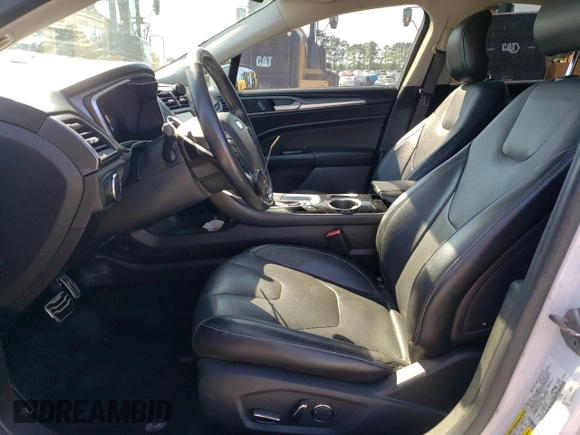 2013 Ford Fusion Titanium with VIN 3FA6P0K95DR354786, listed as a Copart auction lot 52422145 with 195,189 mi miles and Salvage Title. Bid and sale history available at DreamBid. Image 7.