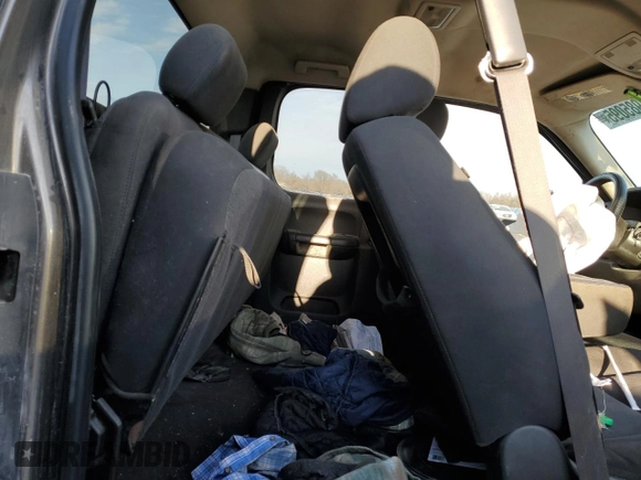 2010 GMC Sierra 1500 with VIN 1GTSCUEA7AZ284197, listed as a Copart auction lot 41985095 with Not Provided miles and Salvage Title. Bid and sale history available at DreamBid. Image 10.