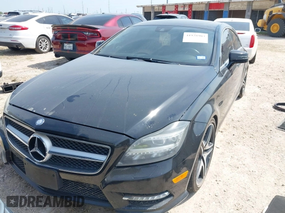 2013 Mercedes-Benz CLS-Class CLS 550 with VIN WDDLJ7DB9DA084503, listed as a IAAI auction lot 41928903 with 129,184 mi miles. Bid and sale history available at carsss.com. Image 6.