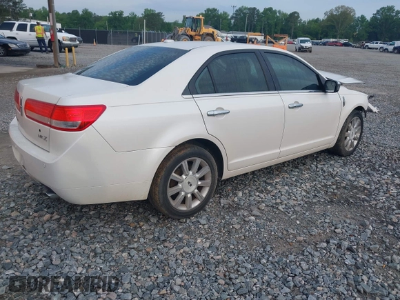 2012 Lincoln MKZ with VIN 3LNHL2GC1CR807620, listed as a IAAI auction lot 42101980 with Not provided miles and . Bid and sale history available at DreamBid. Image 4.