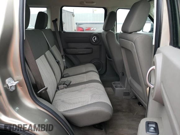 2007 Dodge Nitro SXT with VIN 1D8GT28K97W583734, listed as a Copart auction lot 44925945 with 75,503 mi miles and Non Repairable. Bid and sale history available at carsss.com. Image 11.