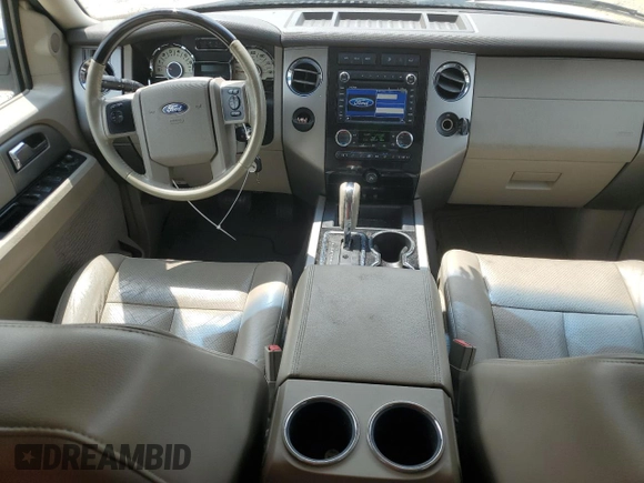 2014 Ford Expedition Limited с VIN 1FMJU1K57EEF06468, выставлен на аукционе Copart как лот 81625914 с пробегом 130 914 миль миль и Списание • Salvage title. История ставок и продаж доступна на DreamBid. Изображение 8.