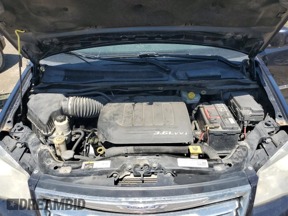 2014 Chrysler Town & Country Touring with VIN 2C4RC1BG3ER247413, listed as a Copart auction lot 55058215 with 227,801 mi miles and Clean Title. Bid and sale history available at carsss.com. Image 11.