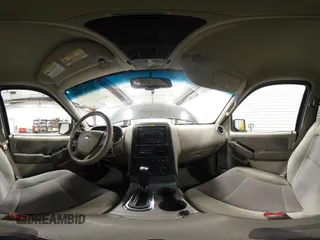 2007 Ford Explorer XLT с VIN 1FMEU73E47UB51108, выставлен на аукционе IAAI как лот 41747158 с пробегом 131 697 миль миль и . История ставок и продаж доступна на DreamBid. Изображение 18.