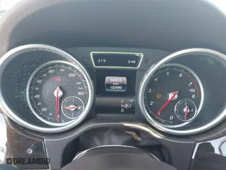 2017 Mercedes-Benz GLE with VIN 4JGDA5HB2HA886289, listed as a IAAI auction lot 42014776 with 132,480 mi miles. Bid and sale history available at carsss.com. Image 7.