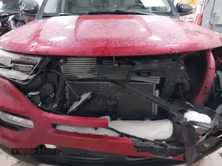 2020 Ford Explorer Platinum с VIN 1FM5K8HC8LGC91187, выставлен на аукционе IAAI как лот 40890302 с пробегом 42 632 миль миль и . История ставок и продаж доступна на DreamBid. Изображение 6.