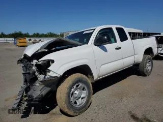 2021 Toyota Tacoma SR z VIN 3TYRX5GN5MT027686, wystawiony jako Copart lot #52277225 z przebiegiem 29 822 mil mil oraz Szkoda całkowita • Salvage title. Historia ofert i sprzedaży dostępna na DreamBid. Obrazek 1.