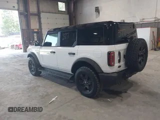 2025 Ford Bronco Outer Banks с VIN 1FMEE8BPXSLA68836, выставлен на аукционе IAAI как лот 42518156 с пробегом 287 миль миль и . История ставок и продаж доступна на DreamBid. Изображение 3.