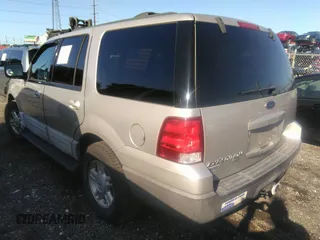 2004 Ford Expedition XLT with VIN 1FMFU16W84LA75058, listed as a IAAI auction lot 37695712 with 111,197 mi miles and . Bid and sale history available at DreamBid. Image 3.
