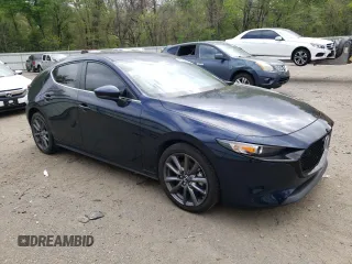 2021 Mazda Mazda3 Hatchback Preferred with VIN JM1BPBLL2M1319079, listed as a Copart auction lot 45392553 with 5,608 mi miles. Bid and sale history available at carsss.com. Image 4.