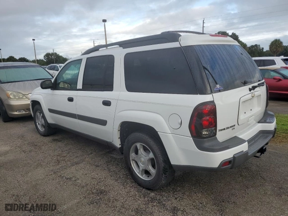 2005 Chevrolet TrailBlazer LS with VIN 1GNES16S356106386, listed as a Copart auction lot 74508104 with 36,571 mi miles and Salvage Title. Bid and sale history available at carsss.com. Image 2.