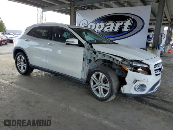 2019 Mercedes-Benz GLA 250 z VIN WDCTG4GB7KU002969, wystawiony jako Copart lot #53723225 z przebiegiem 84 382 mil mil oraz Czysty tytuł • Clean title. Historia ofert i sprzedaży dostępna na DreamBid. Obrazek 4.