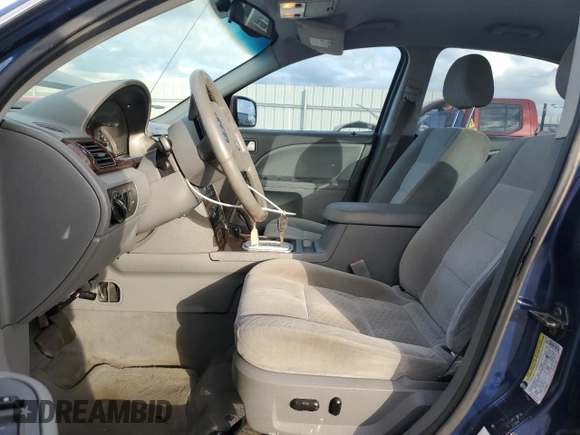 2005 Ford Five Hundred SEL with VIN 1FAFP241X5G133986, listed as a Copart auction lot 83813514 with Not Provided miles and Salvage Title. Bid and sale history available at carsss.com. Image 7.