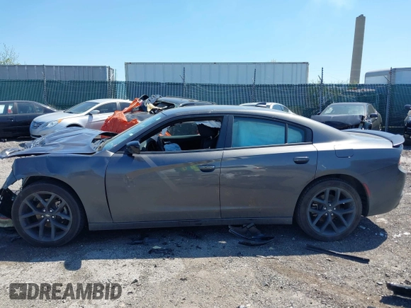 2023 Dodge Charger SXT z VIN 2C3CDXBG6PH508939, wystawiony jako IAAI lot #42048983 z przebiegiem Nie podano mil oraz . Historia ofert i sprzedaży dostępna na DreamBid. Obrazek 14.