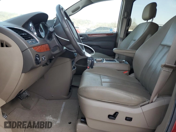 2015 Chrysler Town & Country Touring with VIN 2C4RC1BG2FR562625, listed as a Copart auction lot 49127615 with 100,997 mi miles and Salvage Title. Bid and sale history available at carsss.com. Image 7.