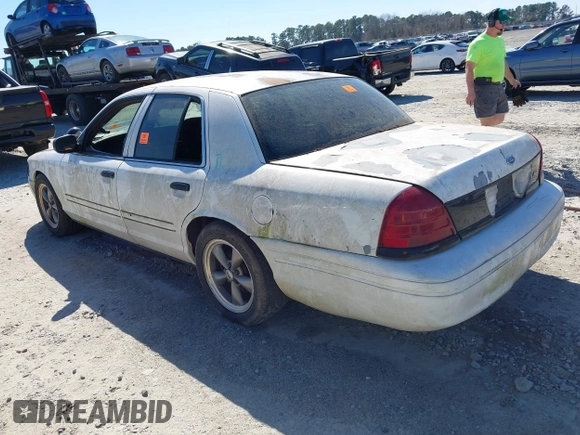 2007 Ford Police Interceptor с VIN 2FAFP71W07X136860, выставлен на аукционе IAAI как лот 41627675 с пробегом Не указан миль и . История ставок и продаж доступна на DreamBid. Изображение 3.